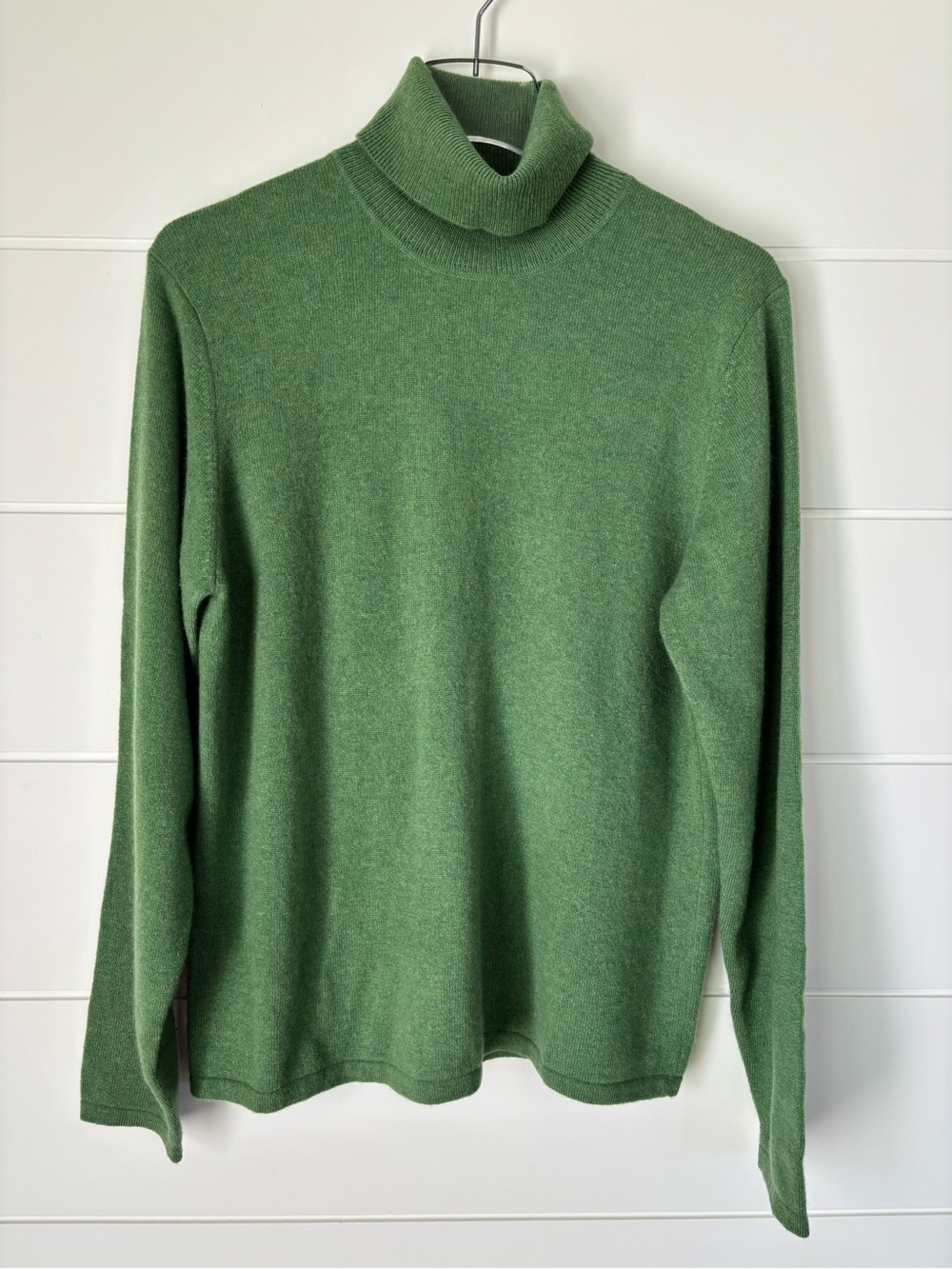 Orvis 100% Cashmere Green Turtleneck Womens Sweater Size Large